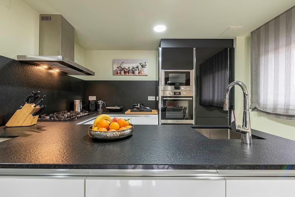 דירות Miami Playa 5 Stelle Piscina, Jacuzzi, Wifi - 2 Min Dal Mare מראה חיצוני תמונה