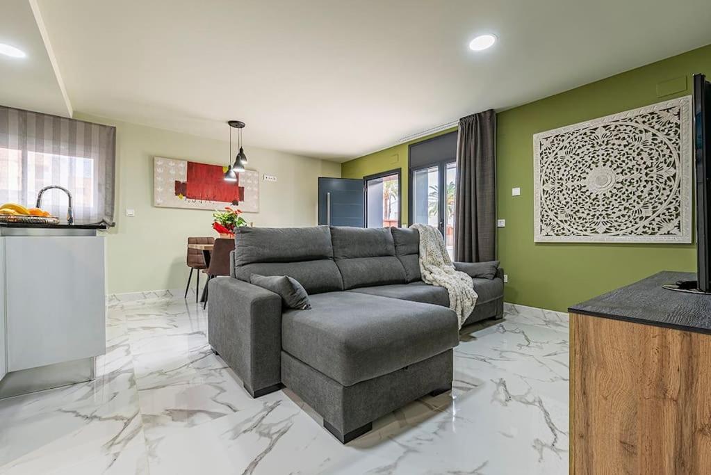 דירות Miami Playa 5 Stelle Piscina, Jacuzzi, Wifi - 2 Min Dal Mare מראה חיצוני תמונה