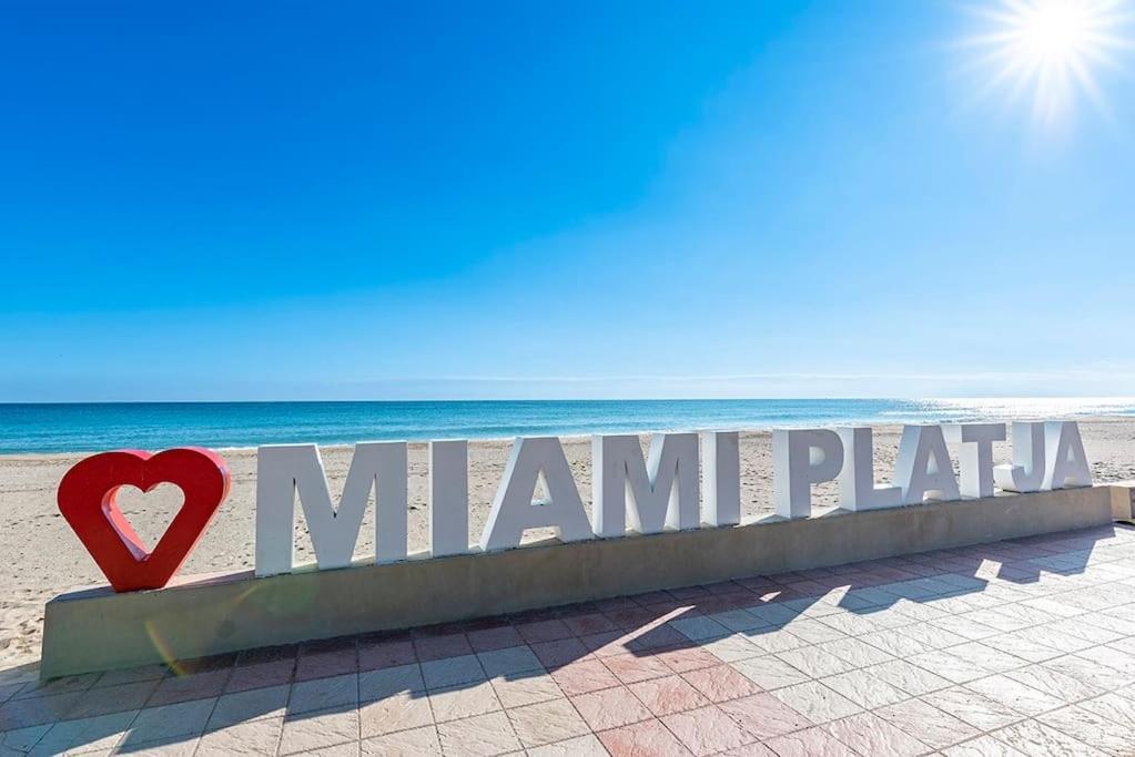 דירות Miami Playa 5 Stelle Piscina, Jacuzzi, Wifi - 2 Min Dal Mare מראה חיצוני תמונה