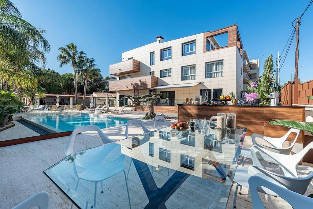 דירות Miami Playa 5 Stelle Piscina, Jacuzzi, Wifi - 2 Min Dal Mare מראה חיצוני תמונה