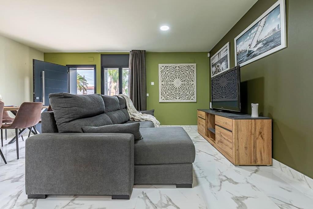 דירות Miami Playa 5 Stelle Piscina, Jacuzzi, Wifi - 2 Min Dal Mare מראה חיצוני תמונה