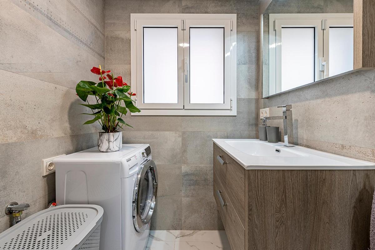 דירות Miami Playa 5 Stelle Piscina, Jacuzzi, Wifi - 2 Min Dal Mare מראה חיצוני תמונה