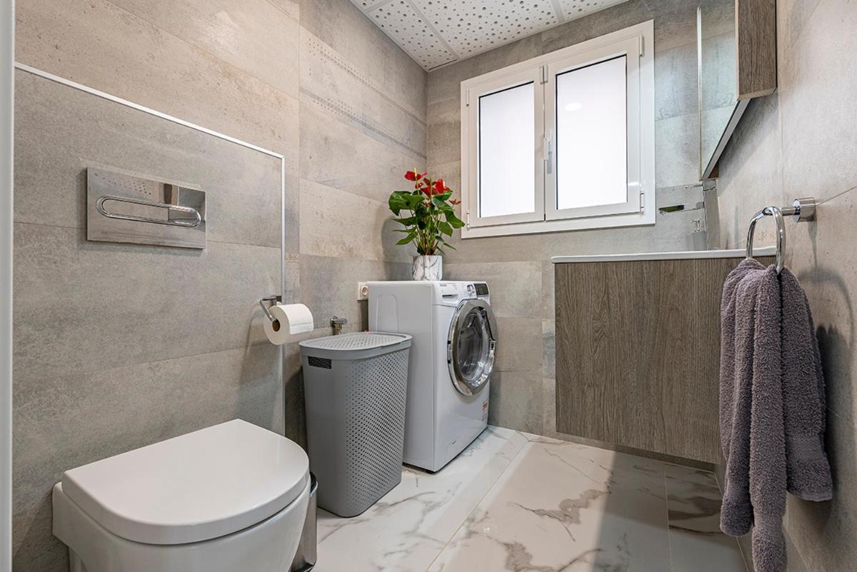 דירות Miami Playa 5 Stelle Piscina, Jacuzzi, Wifi - 2 Min Dal Mare מראה חיצוני תמונה